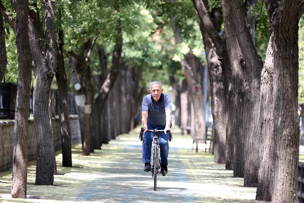 Konyalı iş insanının bisiklet sevdası! 22 yılda 63 bin kilometre yol yaptı 2